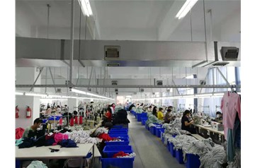 制衣車間崗位送風環?？照{降溫案例